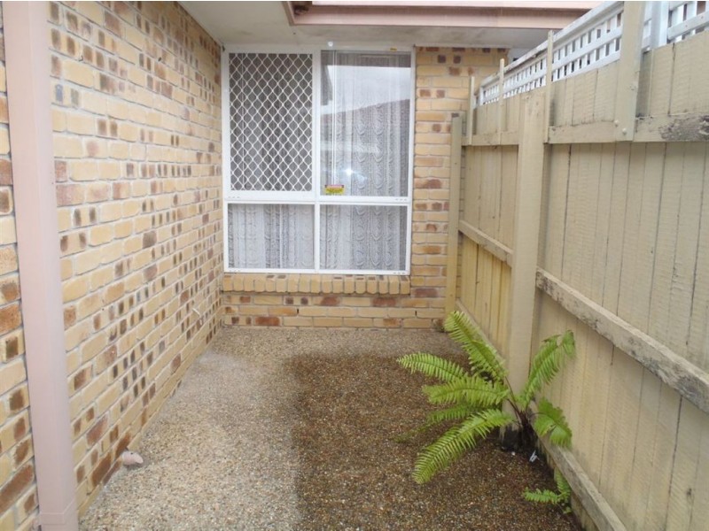 2/12 Sanctuary Court, Coombabah QLD 4216