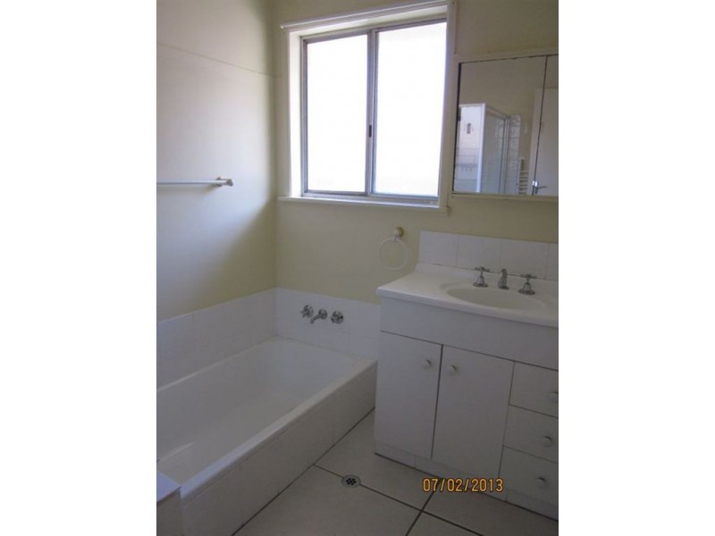 30A Gordon Street, Labrador QLD 4215