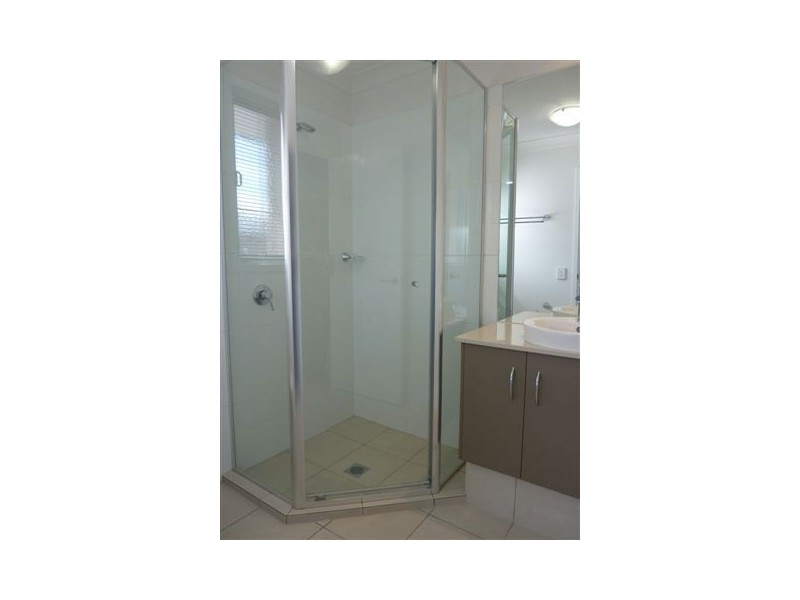 8/446 – 448 Pine Ridge Road, Coombabah QLD 4216