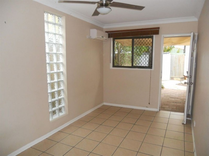 102 Central Street, Labrador QLD 4215