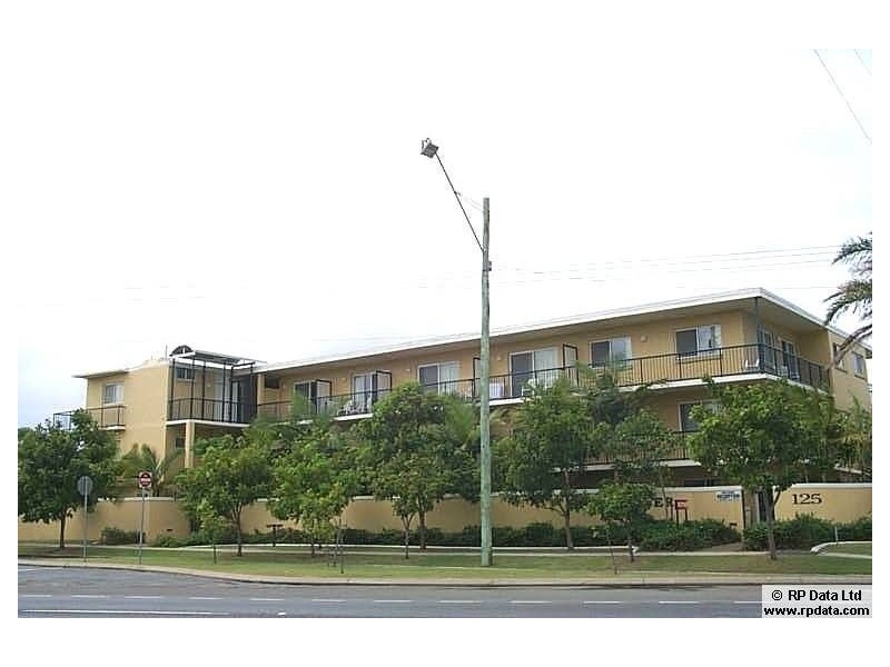 16/125 Frank st, Labrador QLD 4215