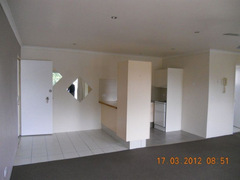 11/9 Loder St, Biggera Waters QLD 4216