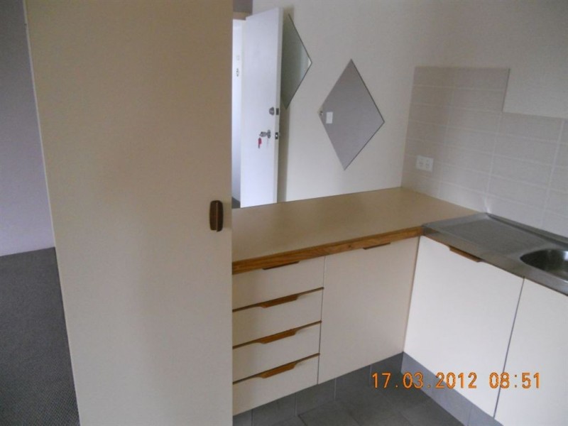 11/9 Loder St, Biggera Waters QLD 4216