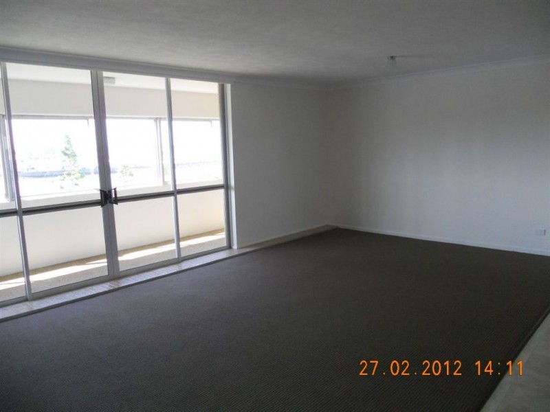 13/554 Marine Parade, Biggera Waters QLD 4216