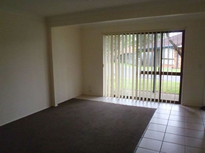 9/145 Central St, Labrador QLD 4215