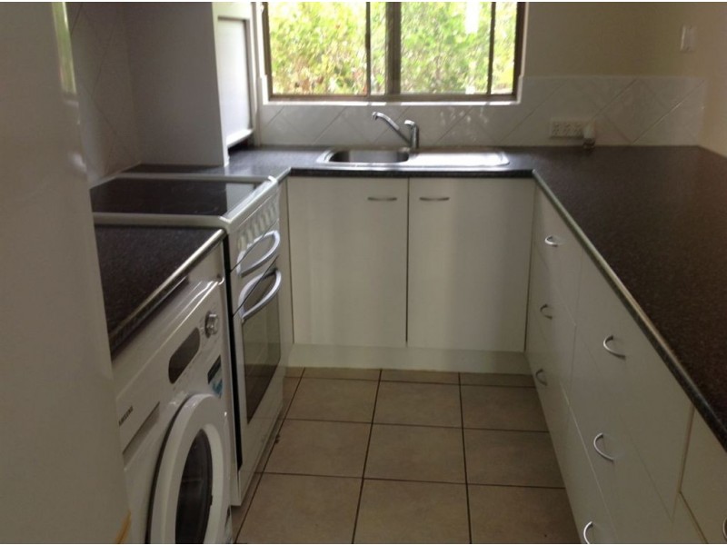 6/490 Marine Parade, Biggera Waters QLD 4216