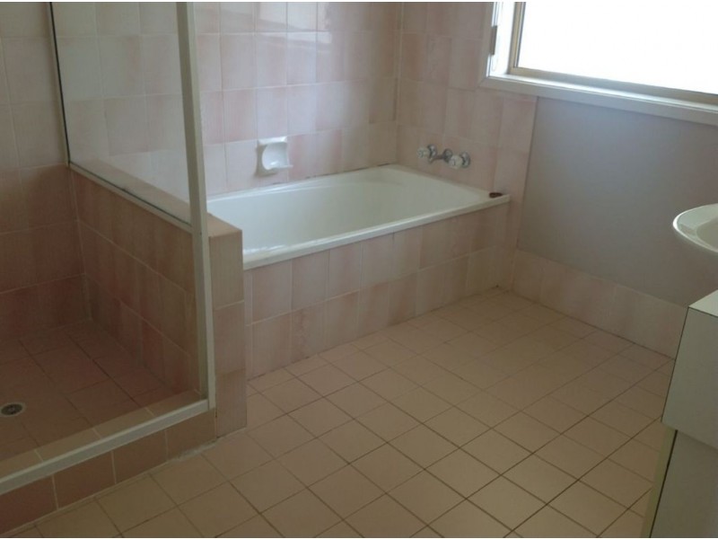 50/469 Pine Ridge Road, Runaway Bay QLD 4216