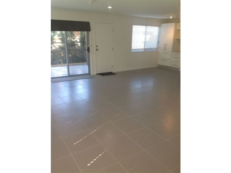 3C Brookside Road, Labrador QLD 4215