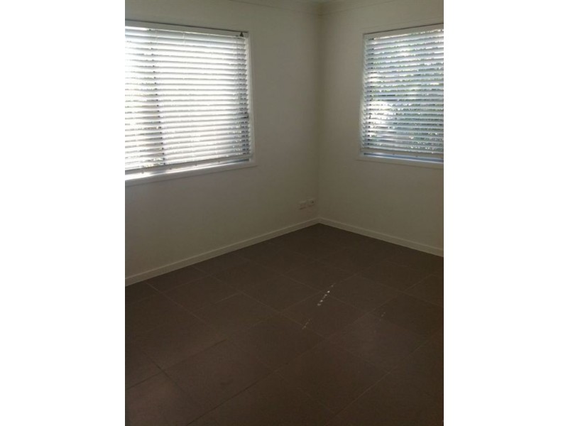 3C Brookside Road, Labrador QLD 4215