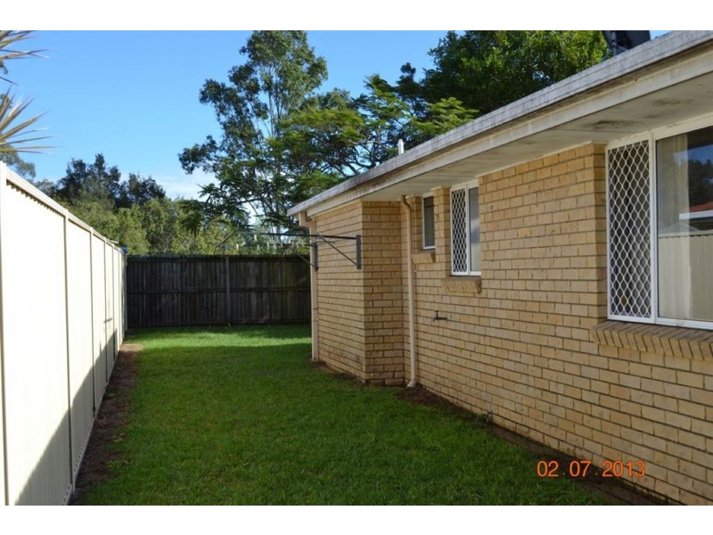 1/128 Kumbari Avenue, Labrador QLD 4215