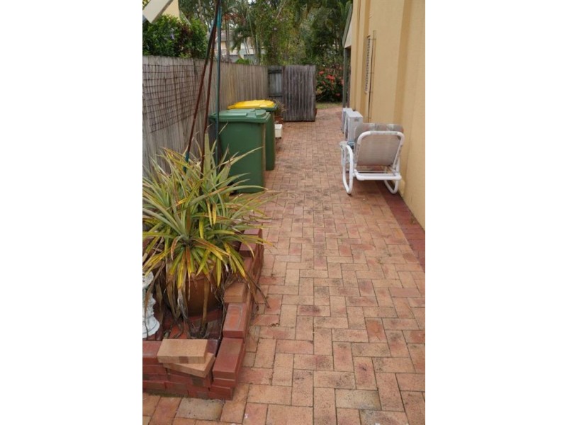 29/469 Pine Ridge Road, Runaway Bay QLD 4216