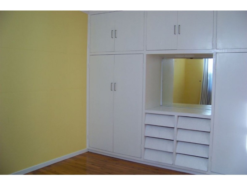 84 Whiting Street, Labrador QLD 4215