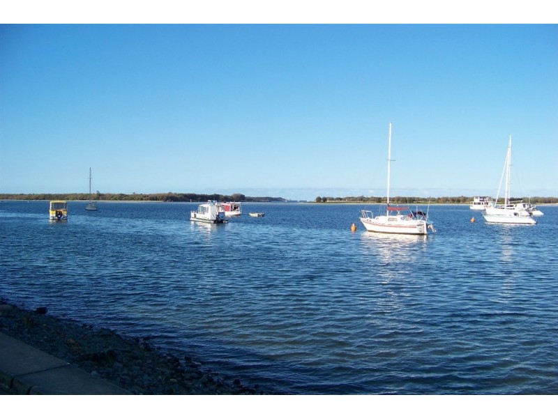 10/282 Marine Parade, Labrador QLD 4215