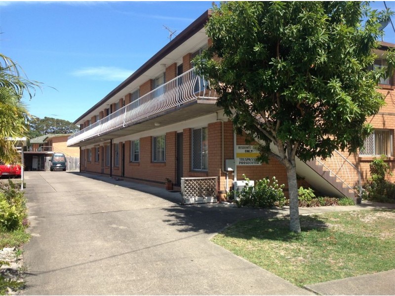 3/33 Middle Street, Labrador QLD 4215
