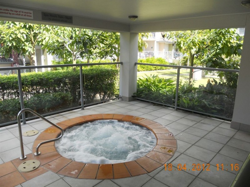 8/33 Clark Street, Biggera Waters QLD 4216