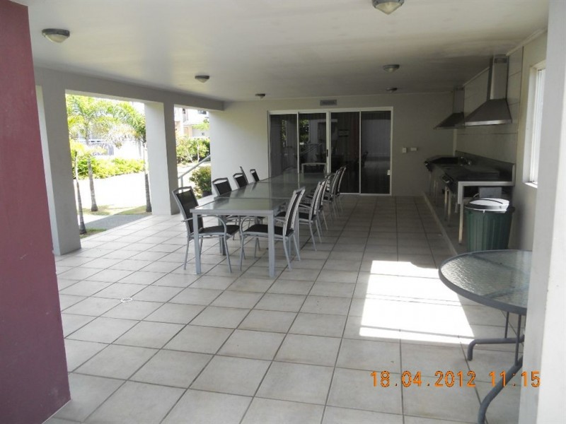 8/33 Clark Street, Biggera Waters QLD 4216