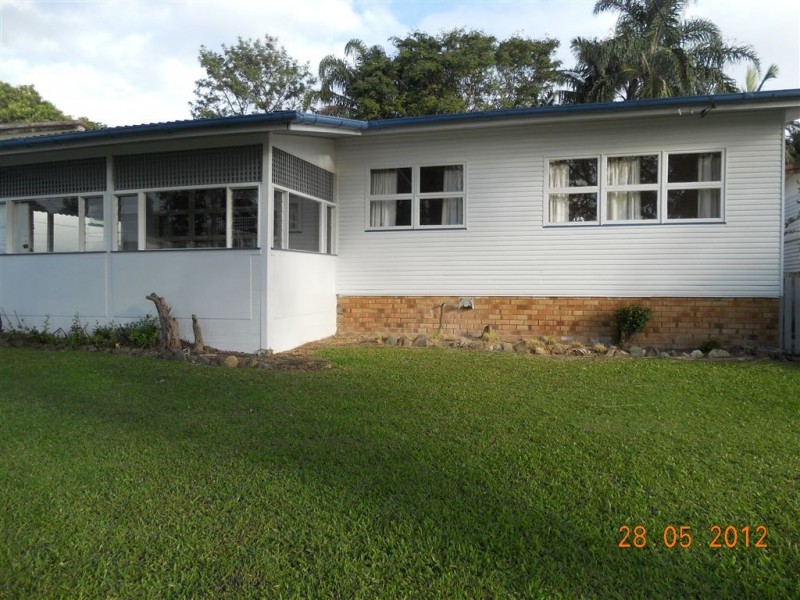 26 Heydon Avenue, Labrador QLD 4215