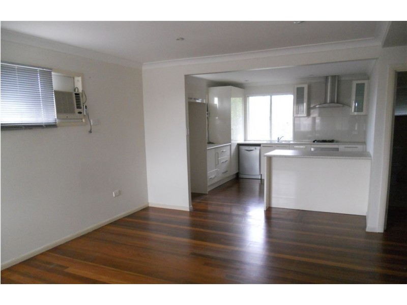 1/48 Government Road, Labrador QLD 4215