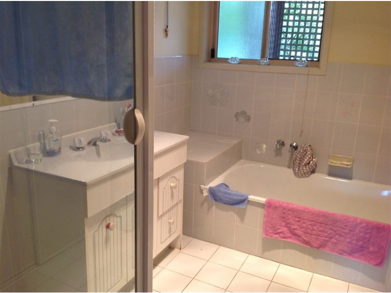 29/461 Pine Ridge Road, Runaway Bay QLD 4216