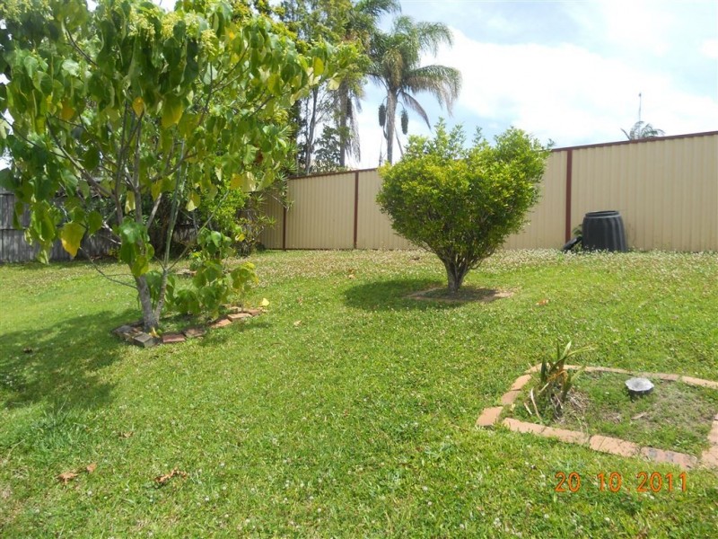 130 Olsen Avenue, Labrador QLD 4215