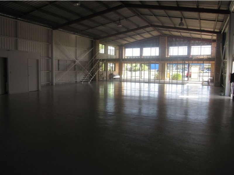 1 Gateway Drive, Biggera Waters QLD 4216