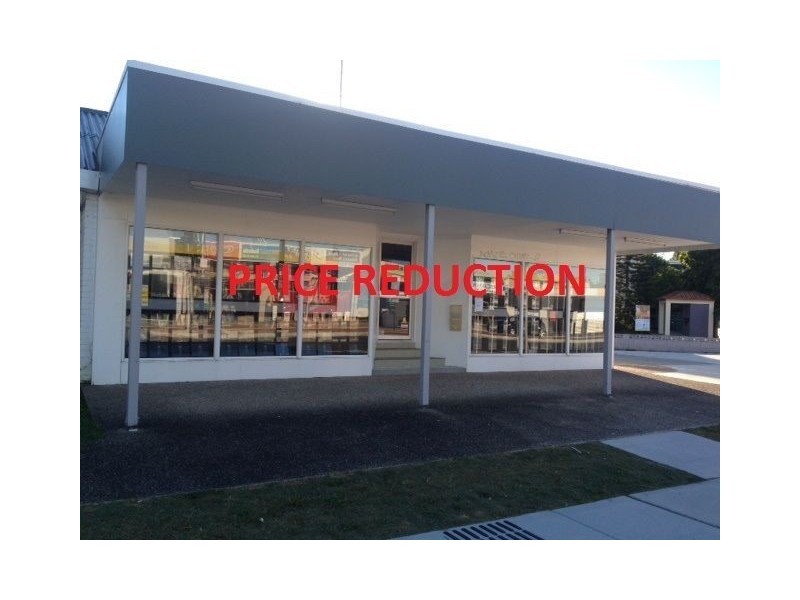 25 Brisbane Road, Labrador QLD 4215