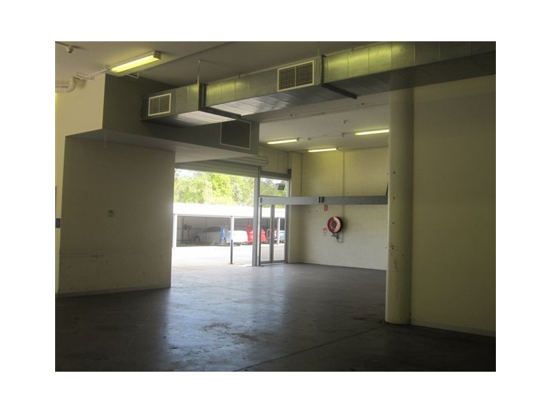 2/118 Brisbane Road, Labrador QLD 4215