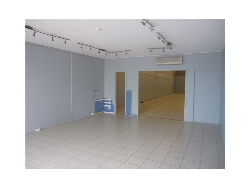 1/6 Ereton Drive, Labrador QLD 4215