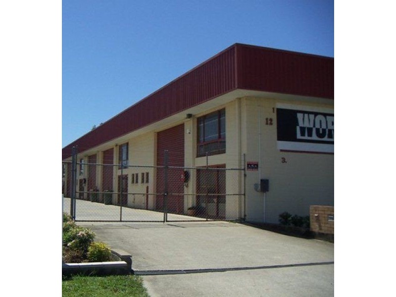 1/12 Ereton Drive, Labrador QLD 4215