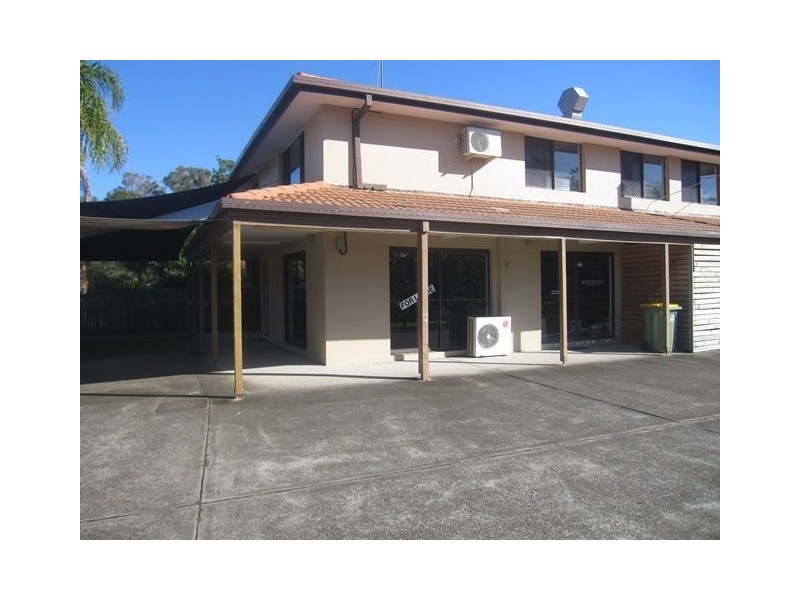 1/173 Musgrave Avenue, Labrador QLD 4215