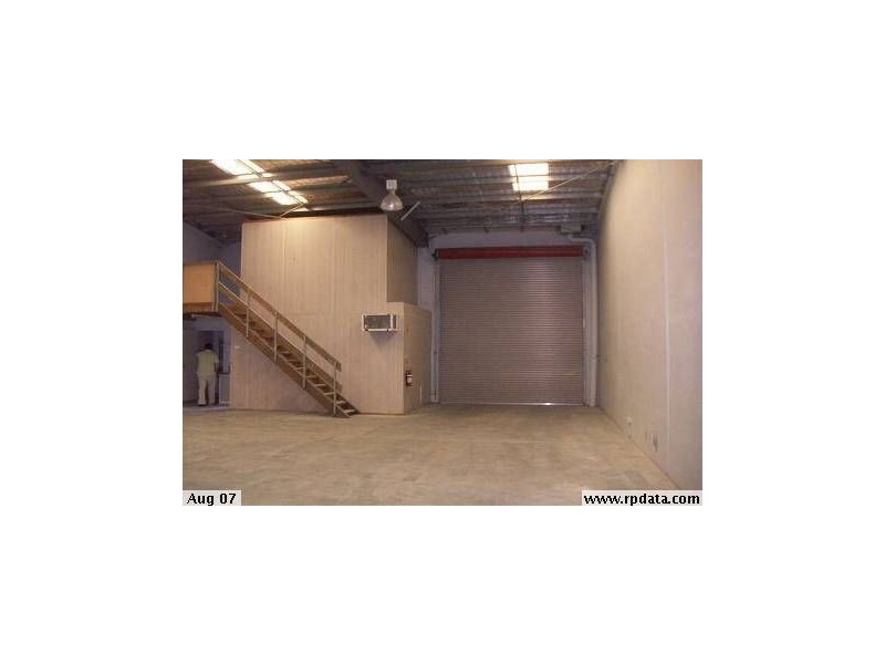 1/4 Shepherd Place, Molendinar QLD 4214