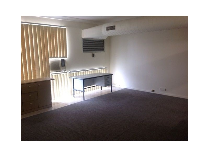 9/20 Scarborough Street, Southport QLD 4215