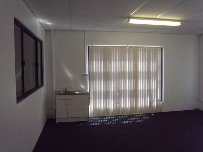 4/8 Gateway Court, Arundel QLD 4214