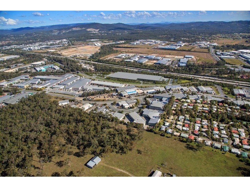 11 Eastern Service Road, Stapylton QLD 4207