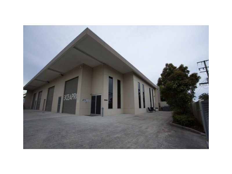 1/23 Wrights Place, Arundel QLD 4214