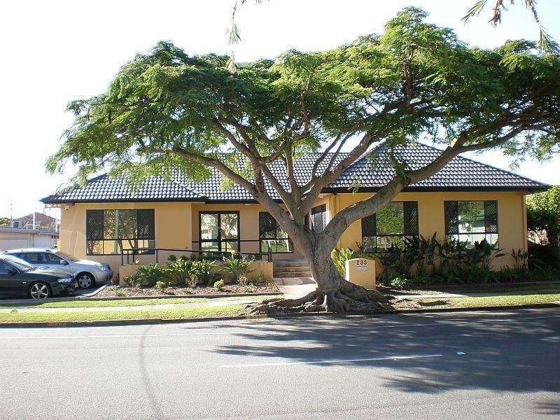 233 Turpin Road, Labrador QLD 4215