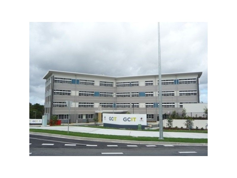 1/5 Jowett Street, Upper Coomera QLD 4209