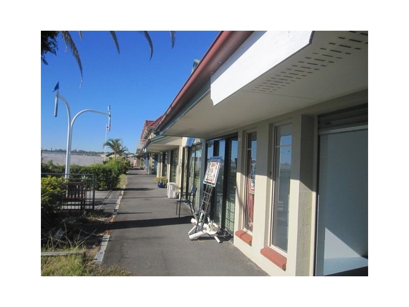 100/2 Sickle Avenue, Hope Island QLD 4212