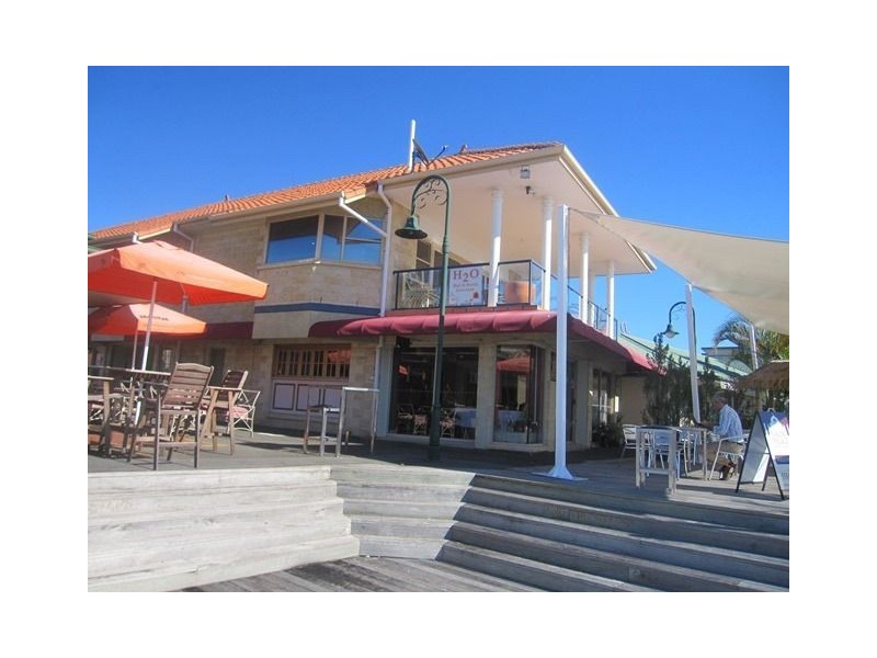 100/2 Sickle Avenue, Hope Island QLD 4212