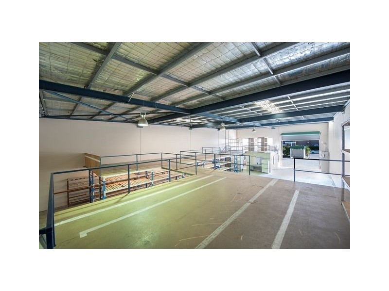 20 Gibbs Street, Labrador QLD 4215