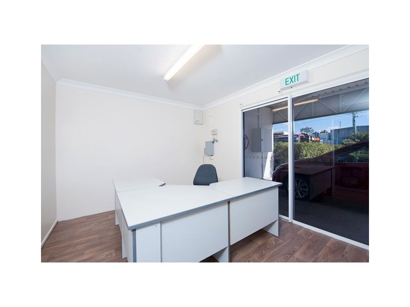 20 Gibbs Street, Labrador QLD 4215