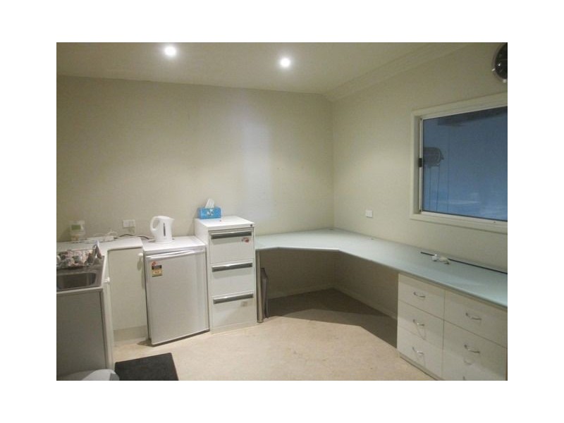 8/23 Activity Crescent, Molendinar QLD 4214