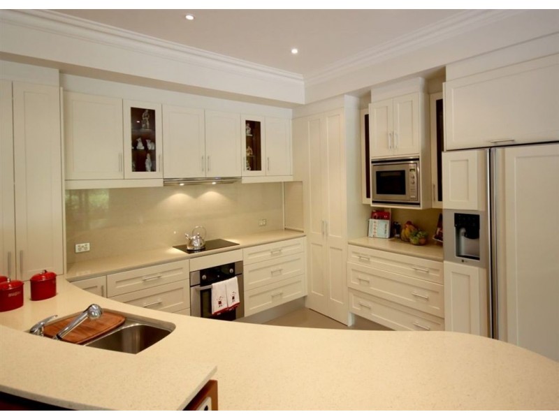 8 Evergreen Parade, Flagstaff Hill SA 5159