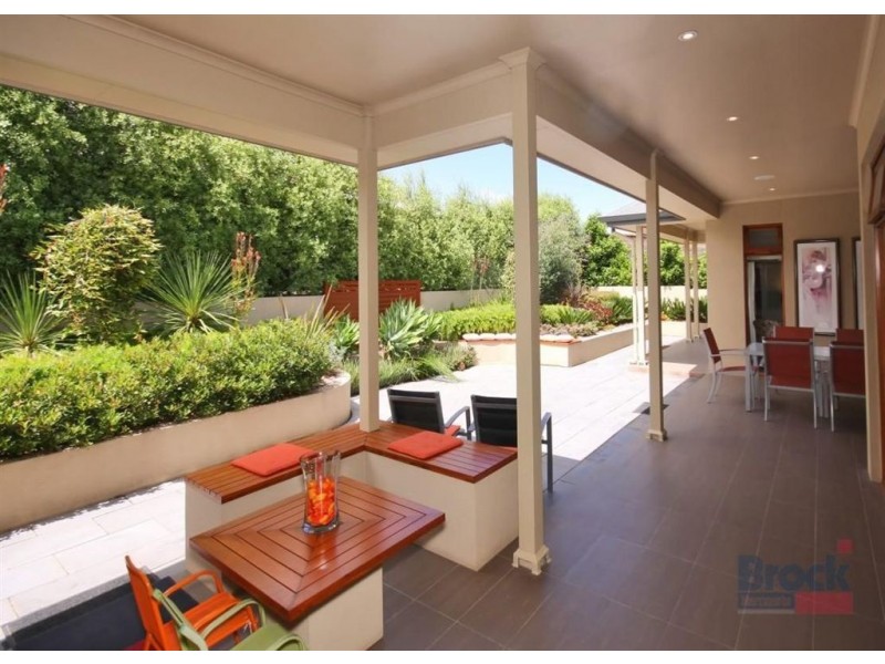 8 Evergreen Parade, Flagstaff Hill SA 5159