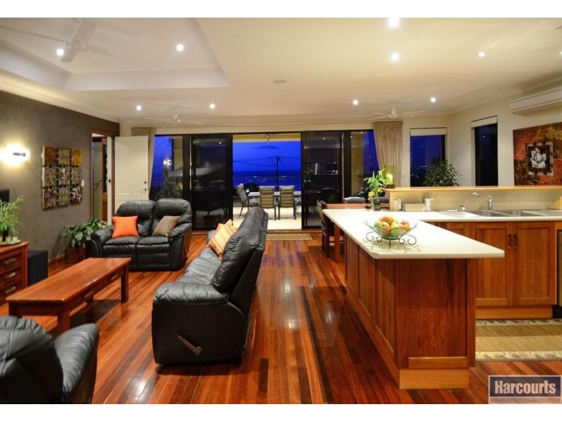 34 Angas Crescent, Marino SA 5049