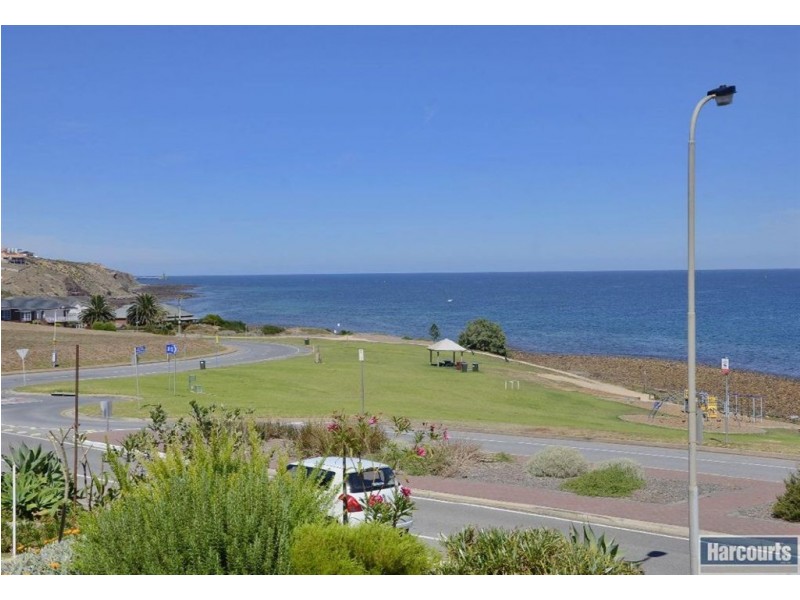 8 Heron Way, Hallett Cove SA 5158