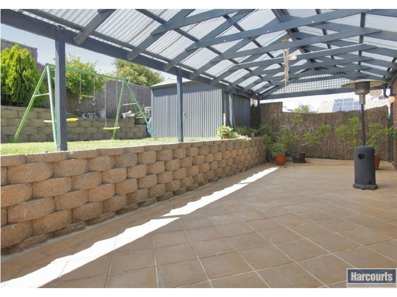 8 Heron Way, Hallett Cove SA 5158