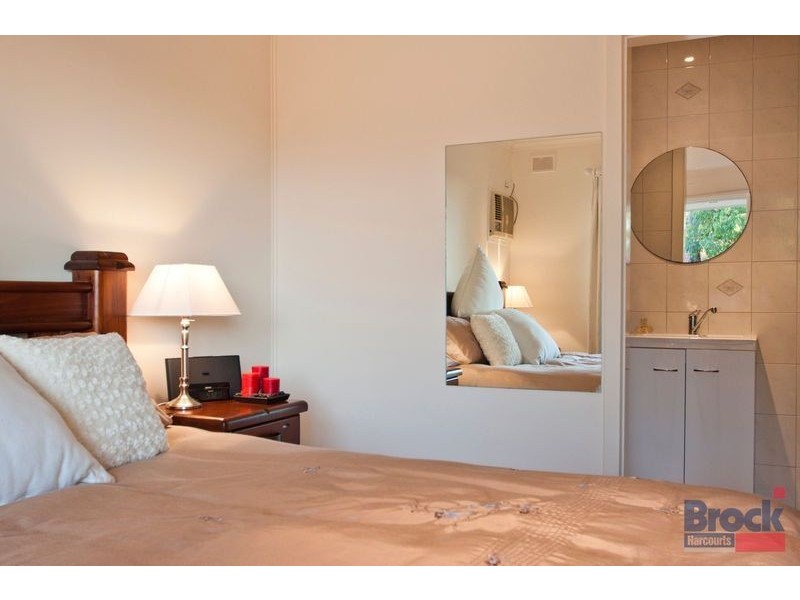 27 South Avenue, Hallett Cove SA 5158