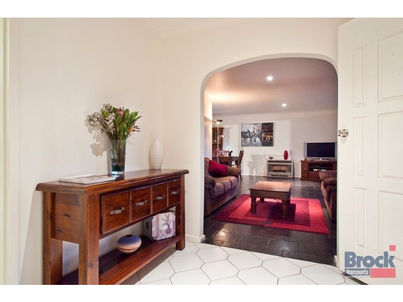 27 South Avenue, Hallett Cove SA 5158