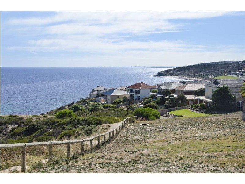 13 Petrel Close, Hallett Cove SA 5158